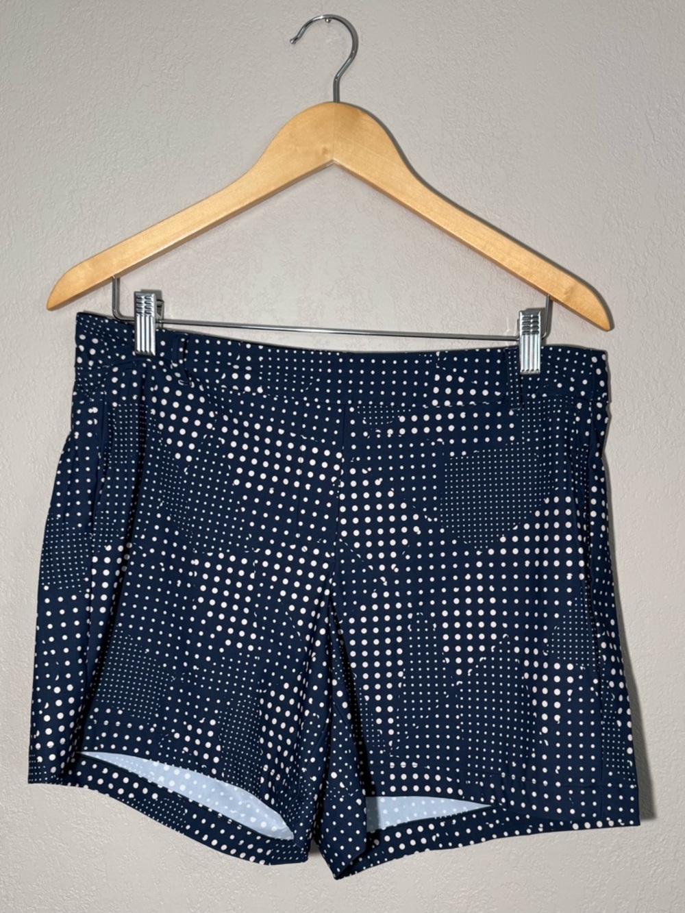 SPANX Navy Blue Polka Dot Athletic Shorts